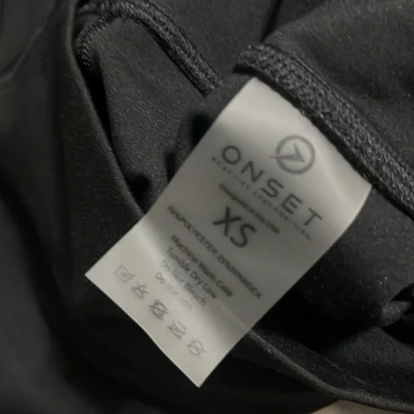 ONSET brand workout set XS BLACK Aura Collection - Picture 8 of 8